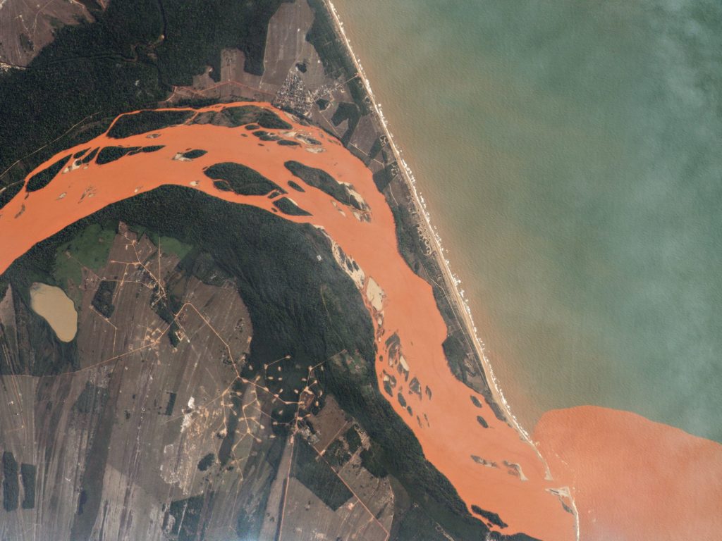 FIGURE 1. In the weeks following the Bento Rodrigues Dam failure in Brazil, which was Nov. 15, 2015, the Rio Doce has carried water contaminated with iron-mining waste 300 miles to its mouth in the Atlantic Ocean. Image: Planet Labs, captured November 29, 2015